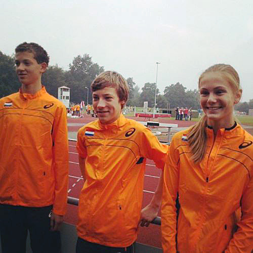 Julian, Bram en Iris op C-interland in Almelo