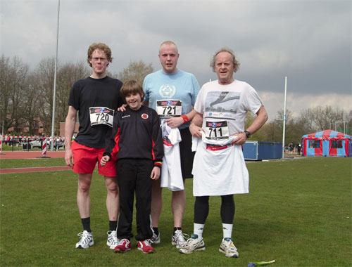 Nescioloop 2008 met v.l.n.r. Ate, Marten, Gerrit en Dirk Visser (foto: Mart Bevelander)