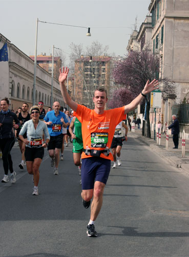 Walter tijdens de Marathon van Rome 2010