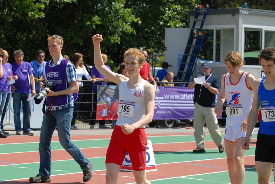 Sjaak Hoogstraaten wint zilver achter achter winnaar Riccardo Sprong